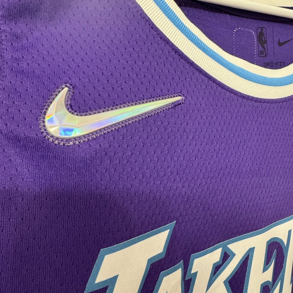 Lakers #6 James City Edition Authentic Jersey. - Picture 4 of 6